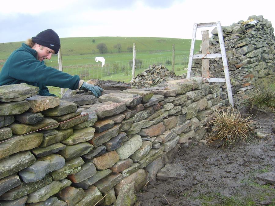 Overeenkomst dry stone walling met ecokathedraal