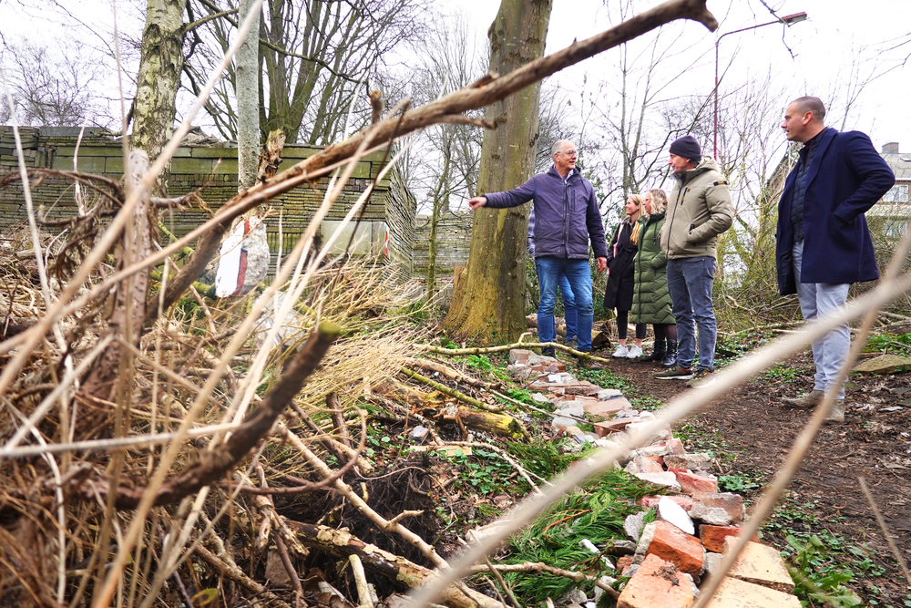 "Lodewijks groene geluk" op verkenning in ecokathedralen. (Foto: Noordoost / Alex J. de Haan)