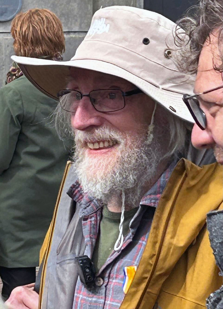 gerrit vos met lintje lid oranje nassau