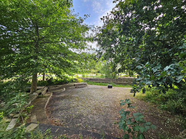 thumb openlucht theater le roy tuin